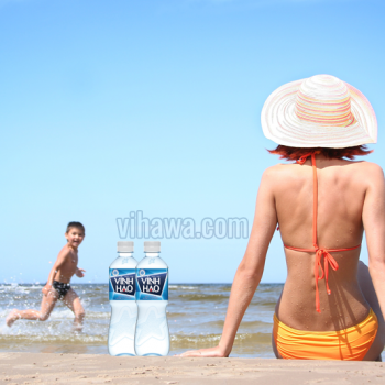 Chăm sóc sức khỏe mùa nắng nóng